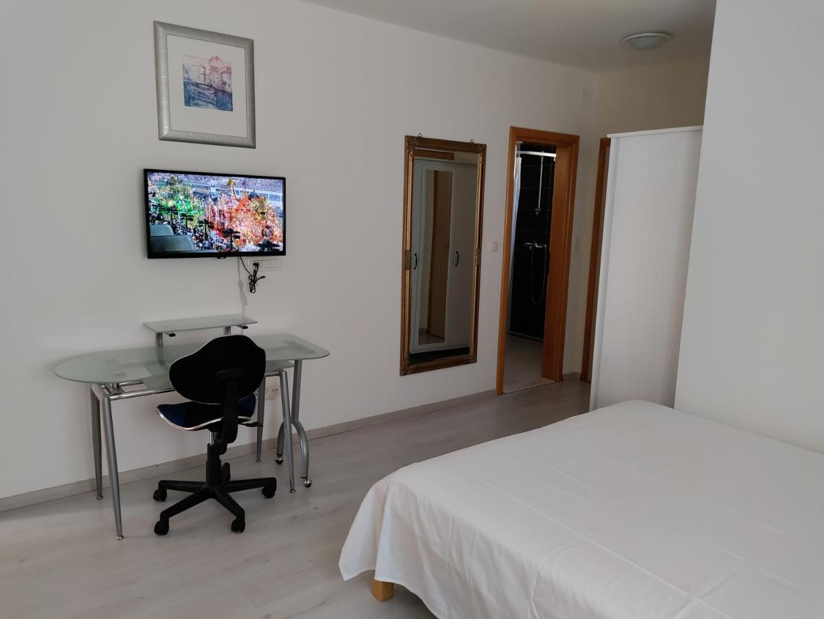 Ferienwohnung Magi House With Pool Podstrana Exterior foto